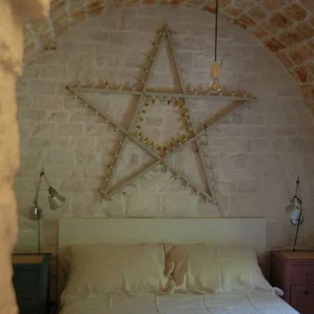 Trulli Magiche Serre Ostuni