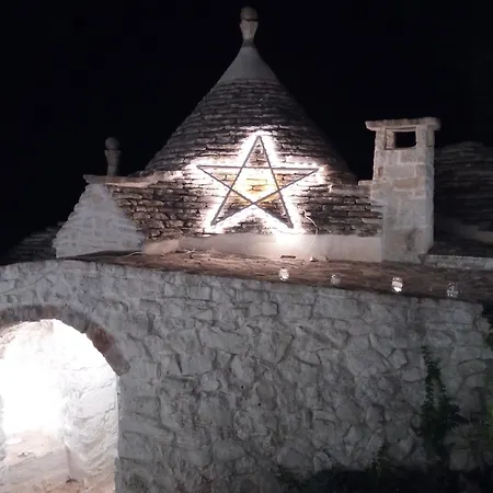 Trulli Magiche Serre Vila